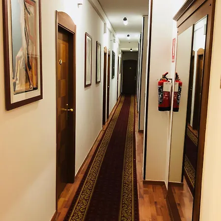 Excelsior 3* Павия