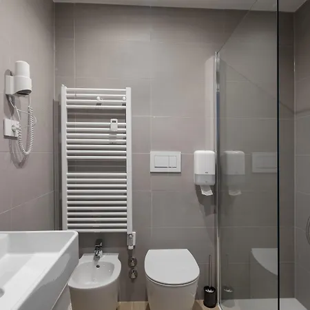 Hotel Excelsior 3*