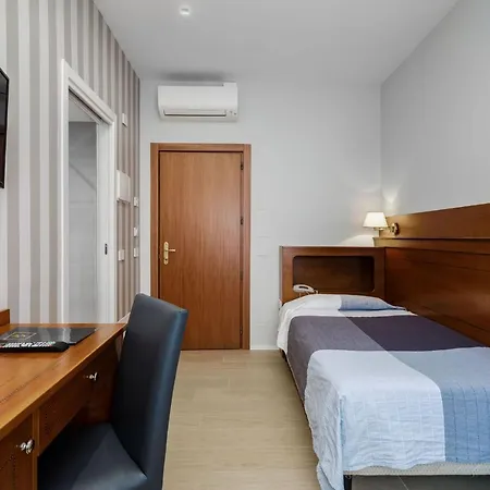 Hotel Excelsior Pavía